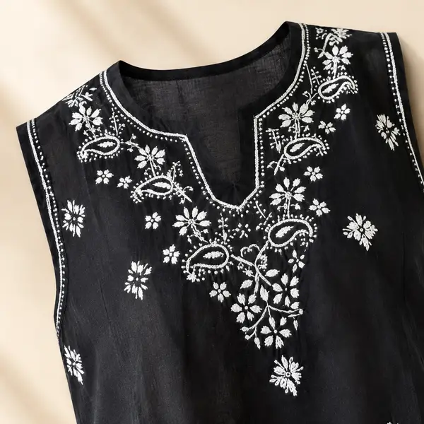 Chikankari Cotton Kurti Black White  — M — image 4 of 4